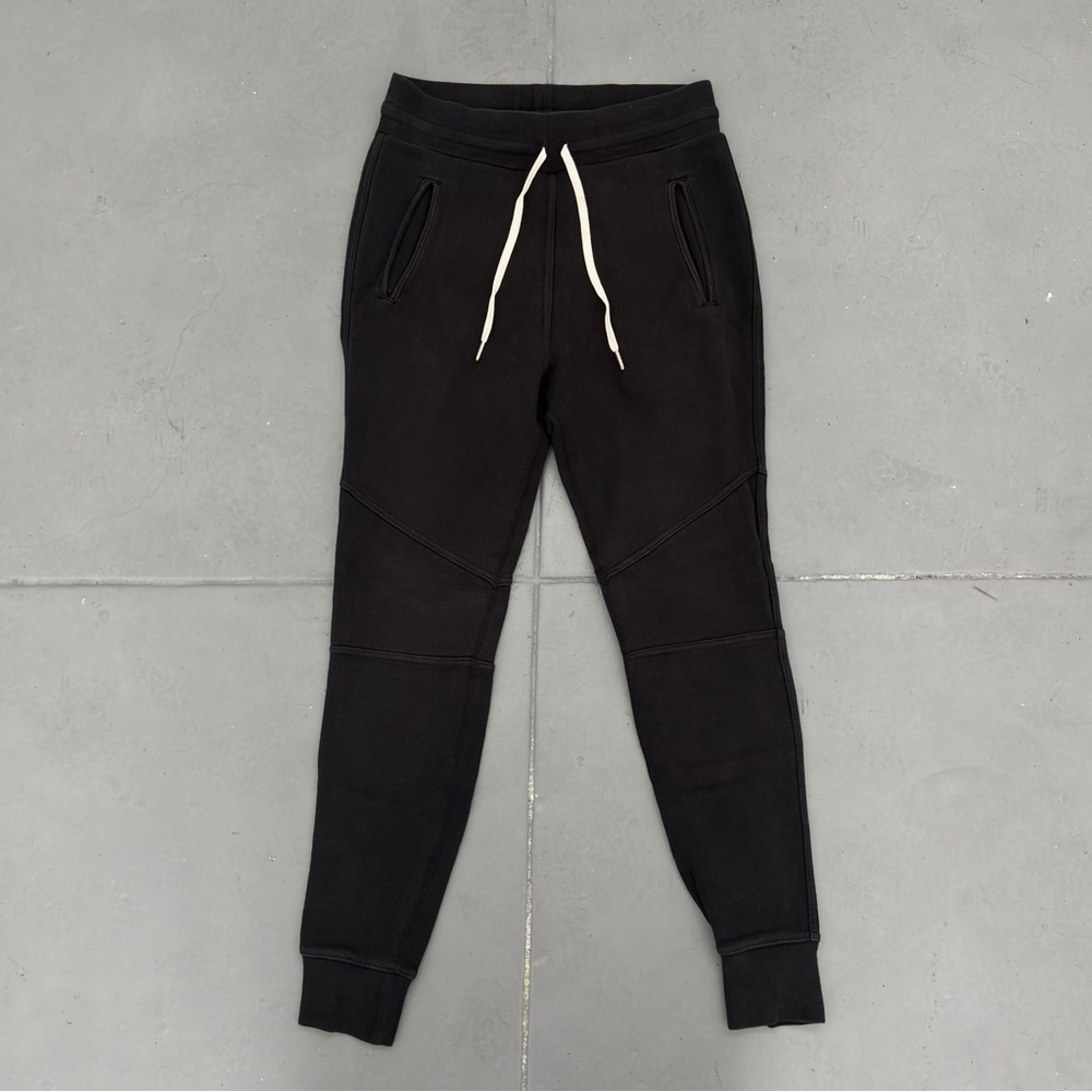 JOHN ELLIOTT escobar sweatpants (size LARGE, colour BLACK)